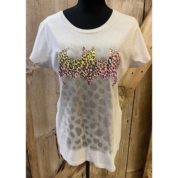 DC Comics Women's XXL Beige Batman Colorful Shiny Cheetah Print - Picture 1 of 6
